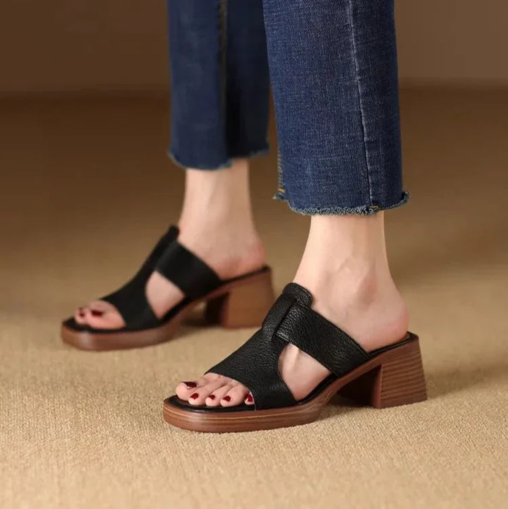 Aurelia Sandals