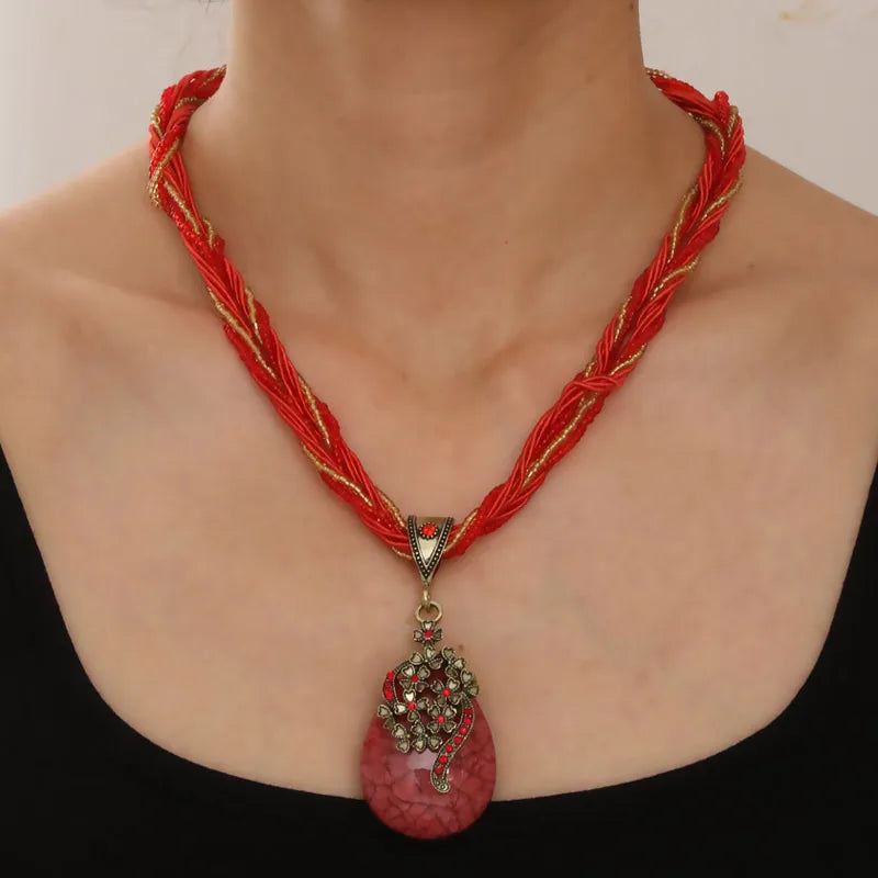 Siena Pendant Necklace