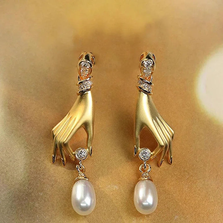 Pearl Touch Earrings